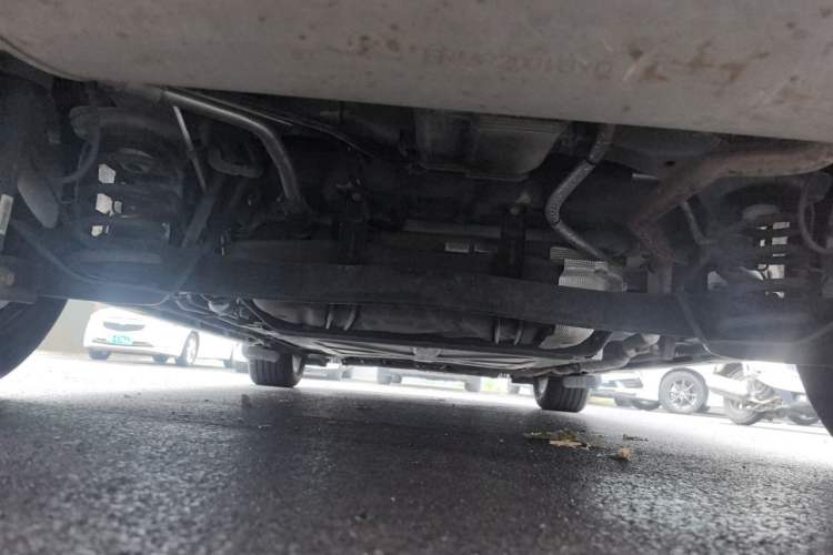 Used BYD Song MAX New Energy 2022 DM-i 105KM Flagship Model Chassis Rear