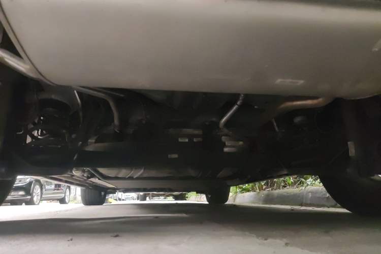 Used BYD Song MAX New Energy 2022 DM-i 105KM Flagship Model Chassis Rear