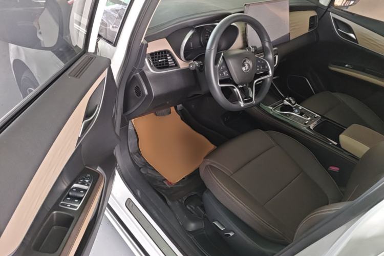 Used BYD Song MAX New Energy 2022 DM-i 105KM Executive Edition Driver Seat