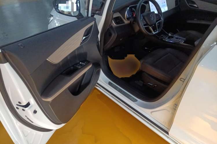 Used BYD Song MAX New Energy 2022 DM-i 105KM Executive Edition Driver Seat