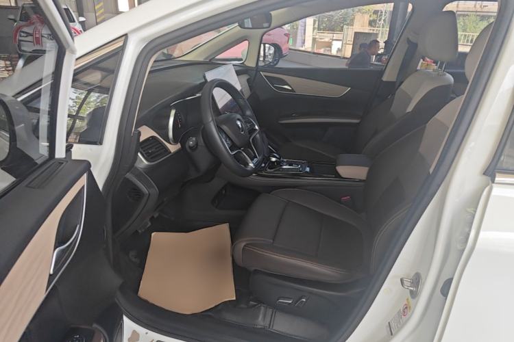 Used BYD Song MAX New Energy 2022 DM-i 105KM Executive Edition Driver Seat