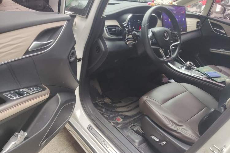 Used BYD Song MAX New Energy 2022 DM-i 105KM Executive Edition Driver Seat