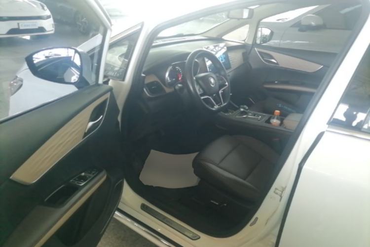 Used BYD Song MAX New Energy 2022 DM-i 105KM Executive Edition Driver Seat