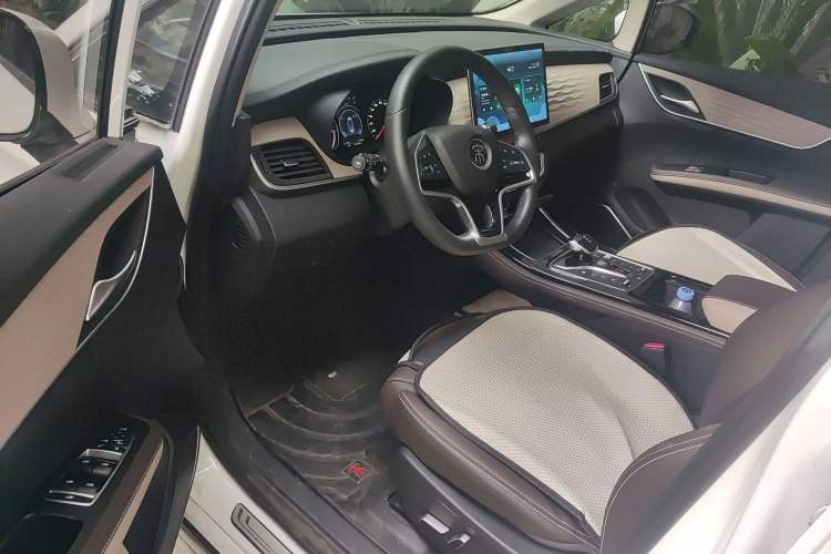 Used BYD Song MAX New Energy 2022 DM-i 105KM Flagship Model Driver Seat