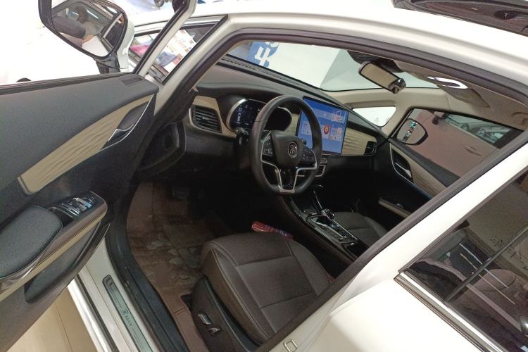 Used BYD Song MAX New Energy 2022 DM-i 105KM Executive Edition Driver Seat