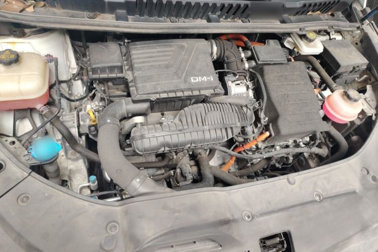 Used BYD Song MAX New Energy 2022 DM-i 105KM Executive Edition Engine Bay
