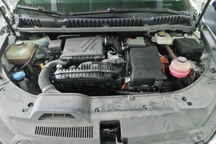 Used BYD Song MAX New Energy 2022 DM-i 105KM Executive Edition Engine Bay