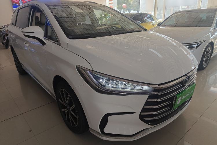 Used BYD Song MAX New Energy 2022 DM-i 105KM Flagship Model Exterior 2