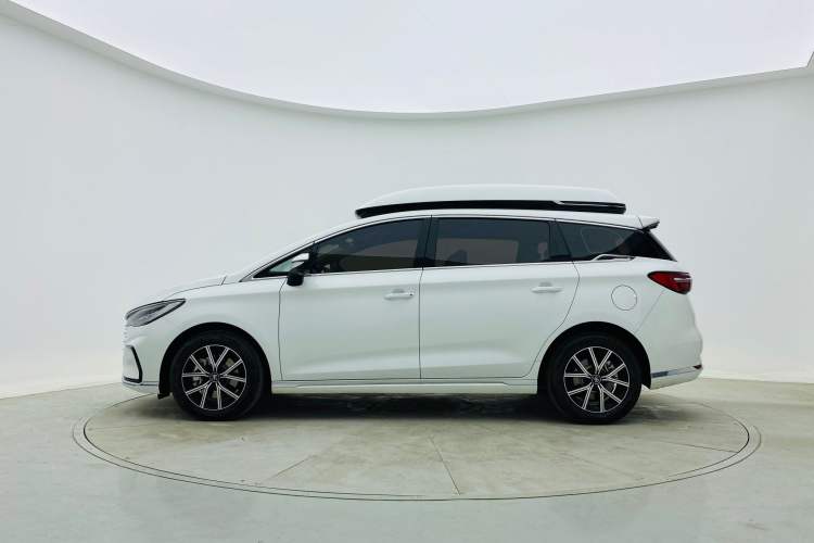 Used BYD Song MAX New Energy 2022 DM-i 105KM Executive Edition Exterior 3