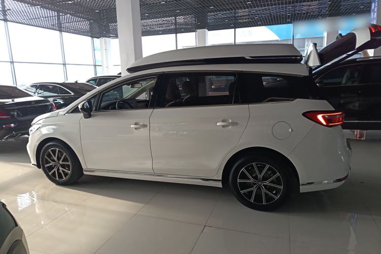 Used BYD Song MAX New Energy 2022 DM-i 105KM Executive Edition Exterior 3