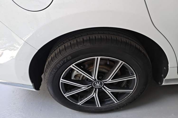 Used BYD Song MAX New Energy 2022 DM-i 105KM Executive Edition Exterior 5