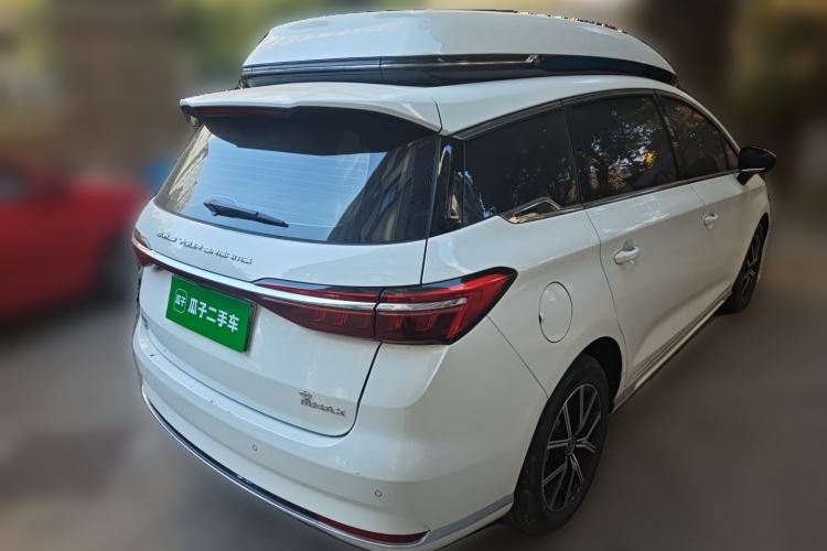 Used BYD Song MAX New Energy 2022 DM-i 105KM Executive Edition Exterior 5