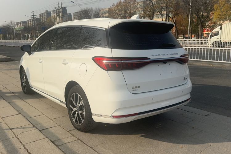 Used BYD Song MAX New Energy 2022 DM-i 105KM Flagship Model Exterior 5
