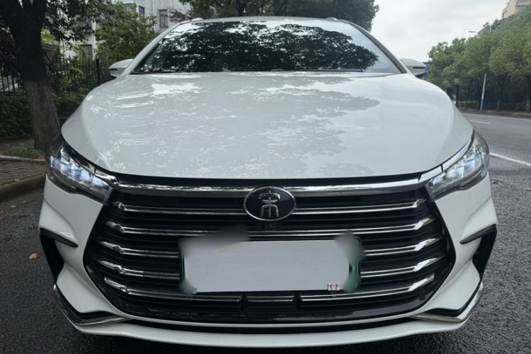 Used BYD Song MAX New Energy 2022 DM-i 105KM Prestige Model Exterior 6