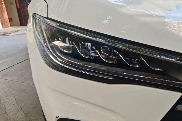 Used BYD Song MAX New Energy 2022 DM-i 105KM Executive Edition Exterior 6