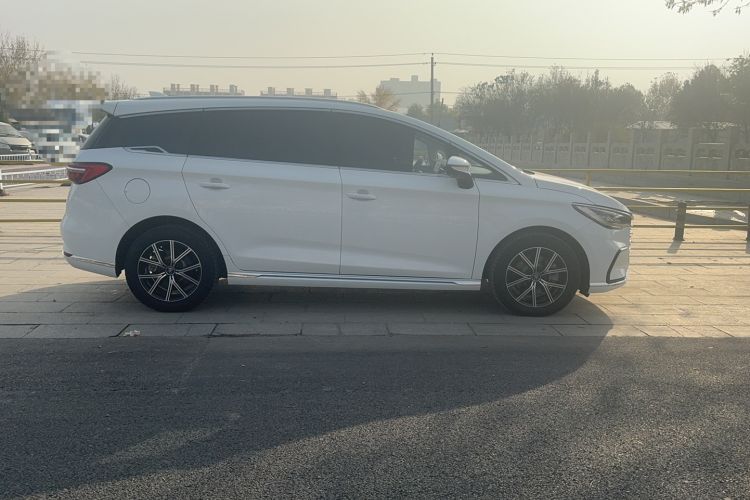 Used BYD Song MAX New Energy 2022 DM-i 105KM Flagship Model Exterior 6