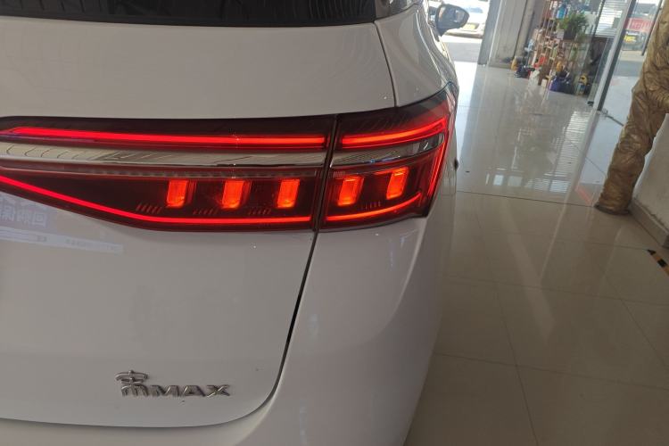 Used BYD Song MAX New Energy 2022 DM-i 105KM Flagship Model Exterior 6