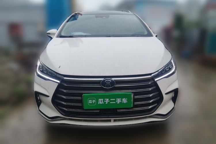 Used BYD Song MAX New Energy 2022 DM-i 105KM Flagship Model Front