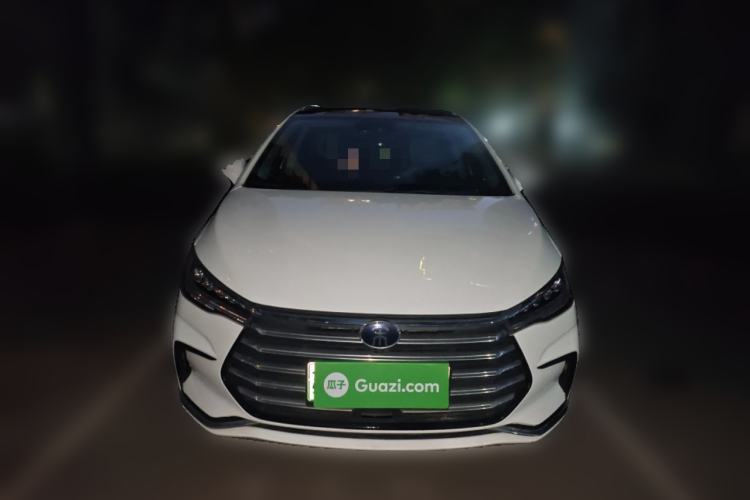 Used BYD Song MAX New Energy 2022 DM-i 105KM Flagship Model Front