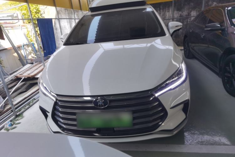 Used BYD Song MAX New Energy 2022 DM-i 105KM Executive Edition Front