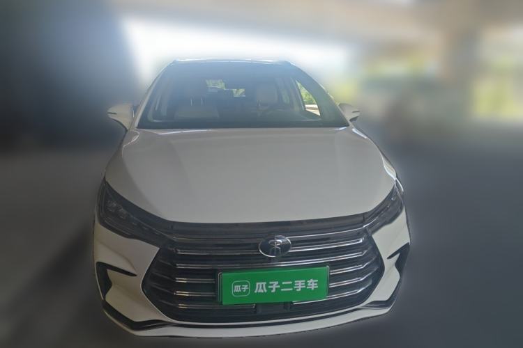 Used BYD Song MAX New Energy 2022 DM-i 105KM Flagship Model Front