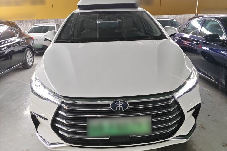 Used BYD Song MAX New Energy 2022 DM-i 105KM Executive Edition Front