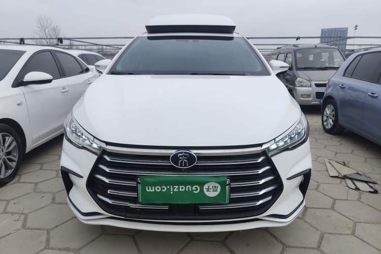Used BYD Song MAX New Energy 2022 DM-i 105KM Executive Edition Front