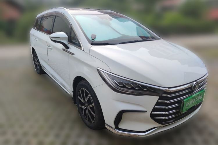 Used BYD Song MAX New Energy 2022 DM-i 105KM Flagship Model Front Right 45 Deg