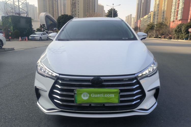 Used BYD Song MAX New Energy 2022 DM-i 105KM Prestige Model Front