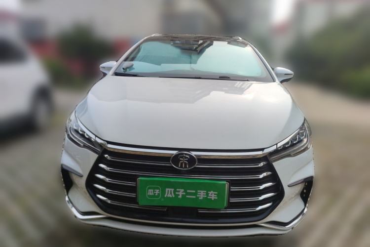 Used BYD Song MAX New Energy 2022 DM-i 105KM Flagship Model Front
