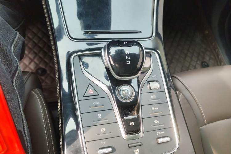 Used BYD Song MAX New Energy 2022 DM-i 105KM Executive Edition Gear Lever