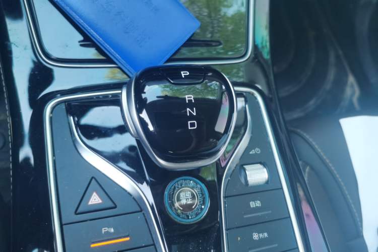 Used BYD Song MAX New Energy 2022 DM-i 105KM Prestige Model Gear Lever