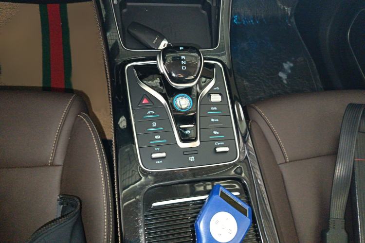 Used BYD Song MAX New Energy 2022 DM-i 105KM Executive Edition Gear Lever