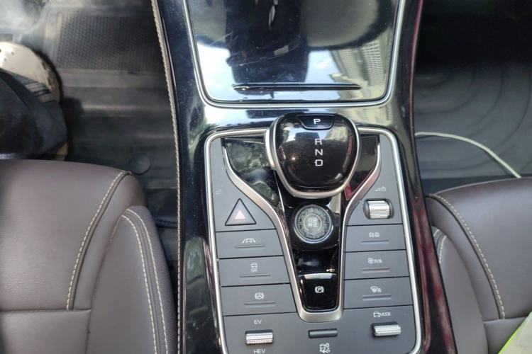 Used BYD Song MAX New Energy 2022 DM-i 105KM Executive Edition Gear Lever