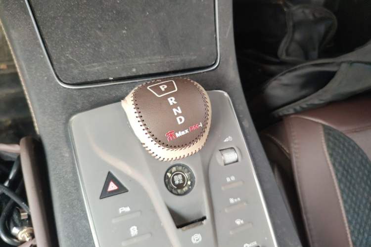 Used BYD Song MAX New Energy 2022 DM-i 105KM Flagship Model Gear Lever