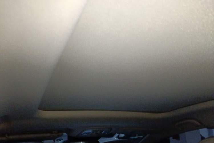 Used BYD Song MAX New Energy 2022 DM-i 105KM Flagship Model Headliner