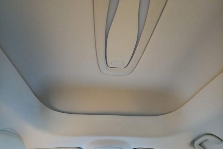 Used BYD Song MAX New Energy 2022 DM-i 105KM Executive Edition Headliner