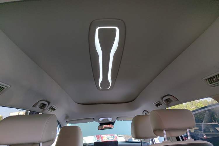 Used BYD Song MAX New Energy 2022 DM-i 105KM Executive Edition Headliner
