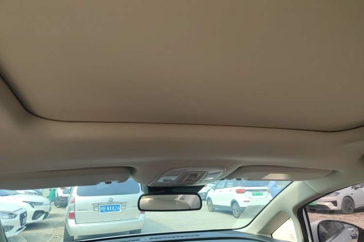 Used BYD Song MAX New Energy 2022 DM-i 105KM Flagship Model Headliner