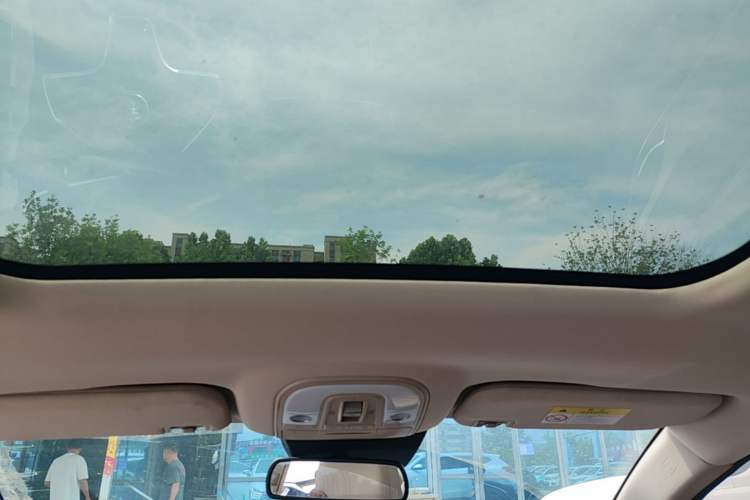 Used BYD Song MAX New Energy 2022 DM-i 105KM Flagship Model Headliner
