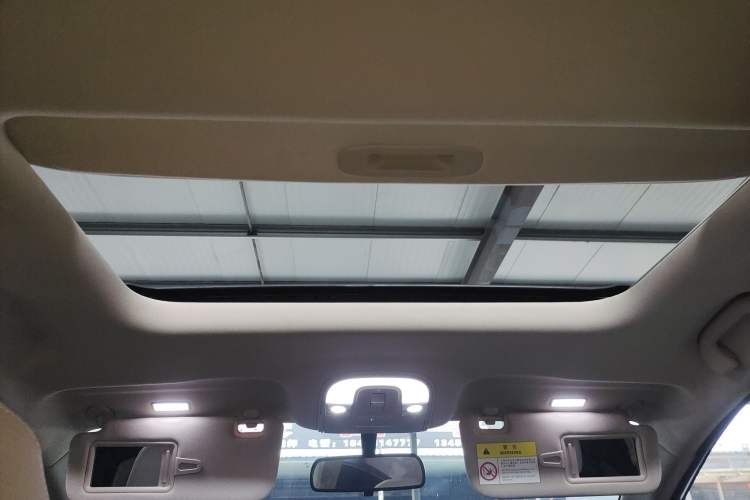 Used BYD Song MAX New Energy 2022 DM-i 105KM Prestige Model Headliner