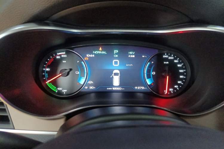 Used BYD Song MAX New Energy 2022 DM-i 105KM Executive Edition Instrument Cluster