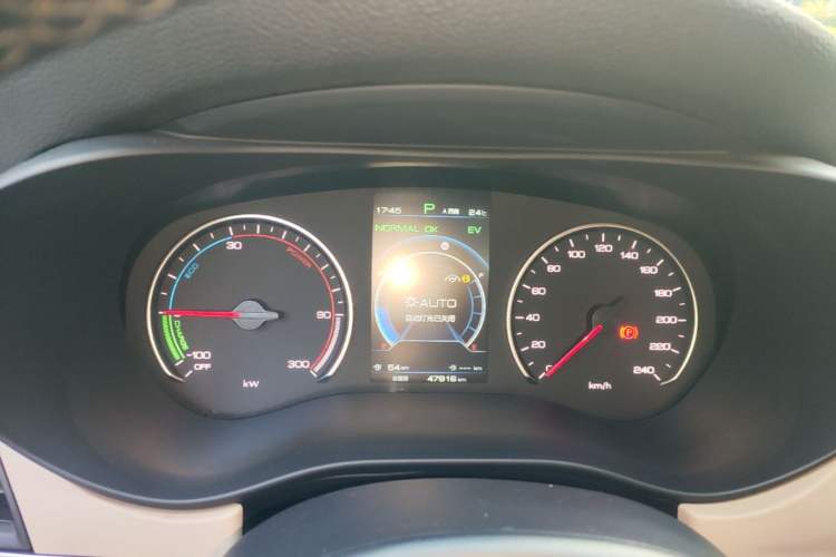 Used BYD Song MAX New Energy 2022 DM-i 105KM Flagship Model Instrument Cluster