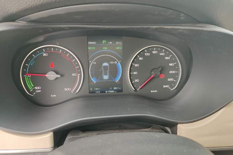 Used BYD Song MAX New Energy 2022 DM-i 105KM Flagship Model Instrument Cluster