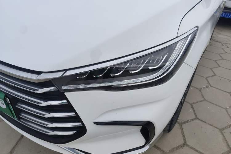 Used BYD Song MAX New Energy 2022 DM-i 105KM Executive Edition Left Front Headlight