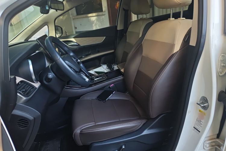 Used BYD Song MAX New Energy 2022 DM-i 105KM Executive Edition Left Front Seat