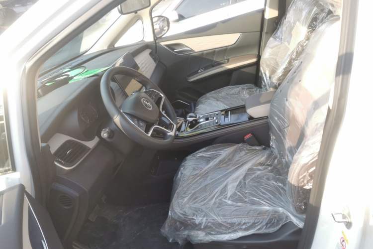 Used BYD Song MAX New Energy 2022 DM-i 105KM Flagship Model Left Front Seat