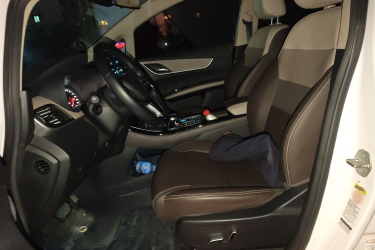 Used BYD Song MAX New Energy 2022 DM-i 105KM Flagship Model Left Front Seat