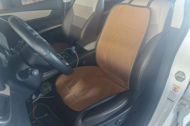 Used BYD Song MAX New Energy 2022 DM-i 105KM Flagship Model Left Front Seat