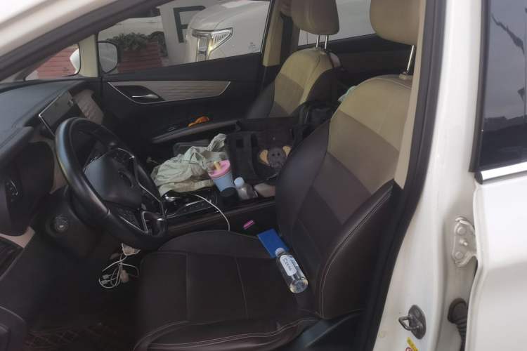 Used BYD Song MAX New Energy 2022 DM-i 105KM Prestige Model Left Front Seat